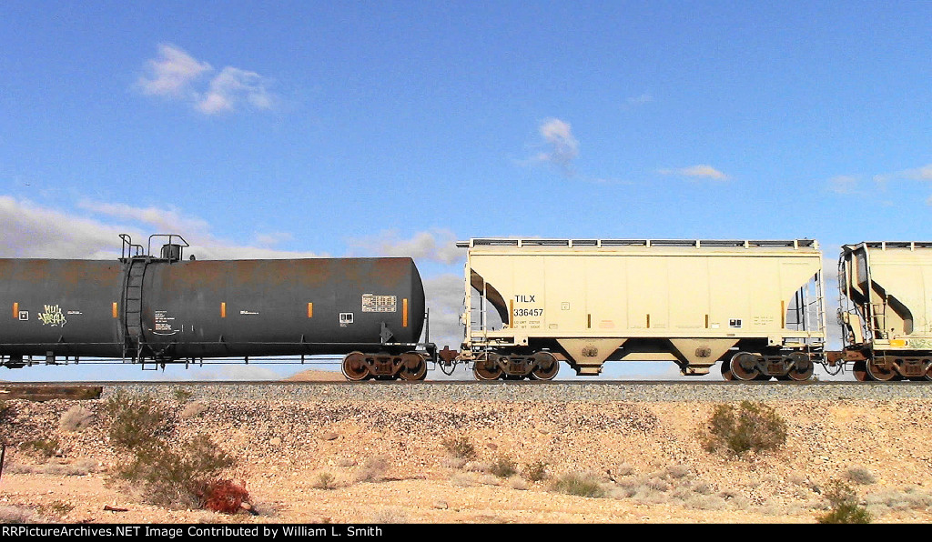 EB Manifest Frt at Erie NV W-Pshr -116